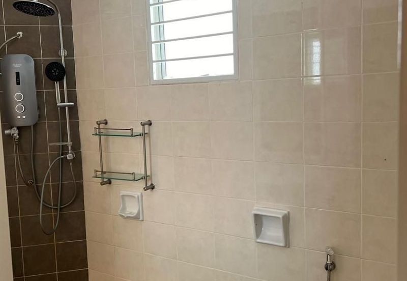 Taman Putra Prima Puchong 2 Storey Gated & Guarded