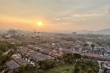 Red Brick Greenview Residence @ Bandar Sungai Long