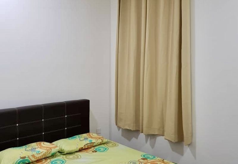 Fully Furnished MRT Landmark Residence Sg Long