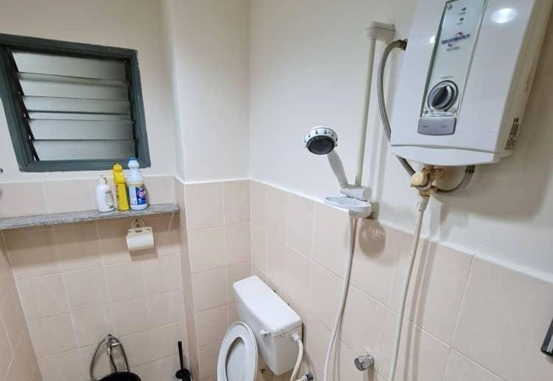 Pangsapuri Puncak Baiduri Cheras Tun Hussein Onn 