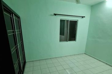 Pangsapuri Puncak Baiduri Cheras Tun Hussein Onn 