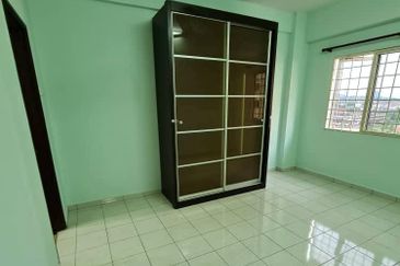 Pangsapuri Puncak Baiduri Cheras Tun Hussein Onn 