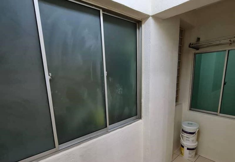 Pangsapuri Puncak Baiduri Cheras Tun Hussein Onn 