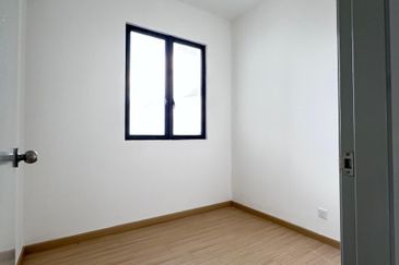 100M Close to MRT You City 3 Corner Unit Tmn Suntex Cheras Batu 9 CHS