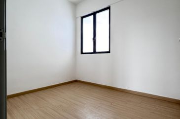 100M Close to MRT You City 3 Corner Unit Tmn Suntex Cheras Batu 9 CHS