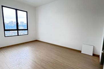 100M Close to MRT You City 3 Corner Unit Tmn Suntex Cheras Batu 9 CHS