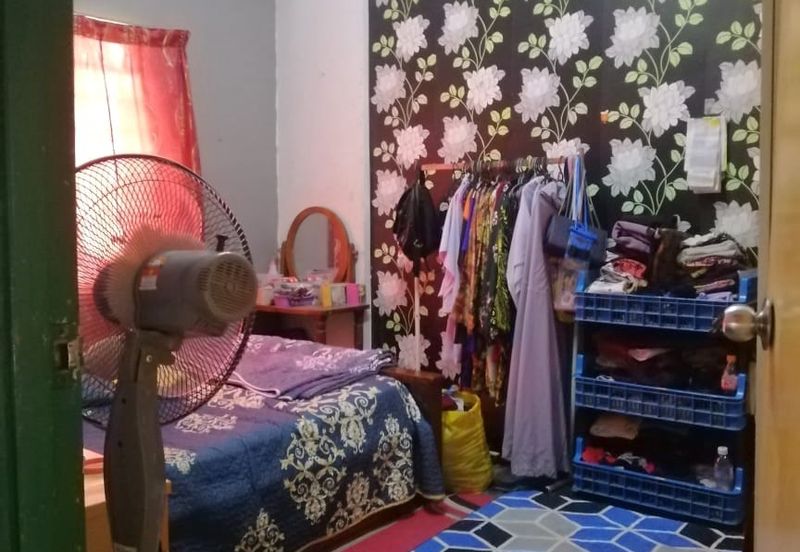 Apartment Taman Bukit Segar, Blok A3 Cheras Hartamas, KL For Sale