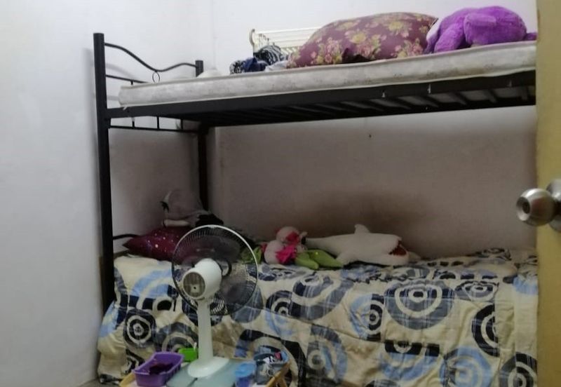 Apartment Taman Bukit Segar, Blok A3 Cheras Hartamas, KL For Sale