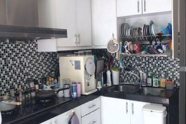 Park Villa Townhouse @ Puchong Freehold Landed Strata House In Bandar Bukit Puchong 2 For Sale