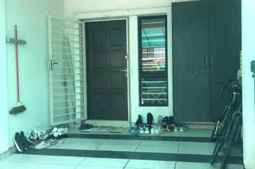 Park Villa Townhouse @ Puchong Freehold Landed Strata House In Bandar Bukit Puchong 2 For Sale