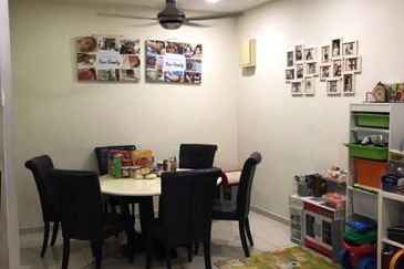 Park Villa Townhouse @ Puchong Freehold Landed Strata House In Bandar Bukit Puchong 2 For Sale