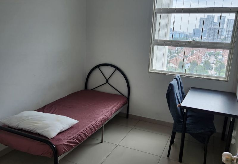 The Zest @ Kinrara 9