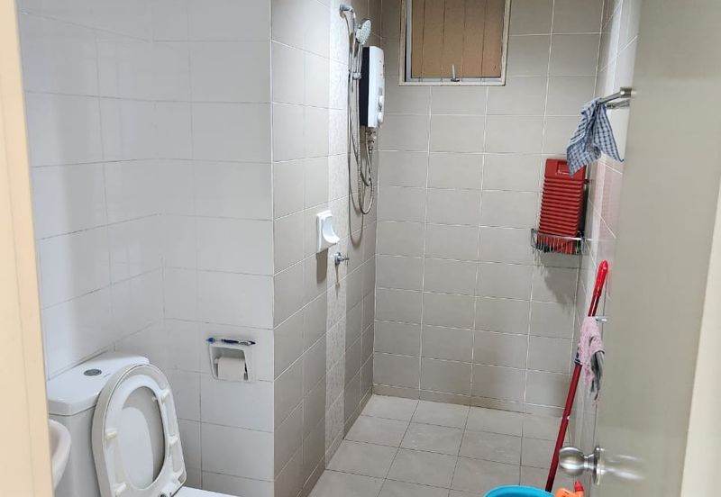 The Zest @ Kinrara 9