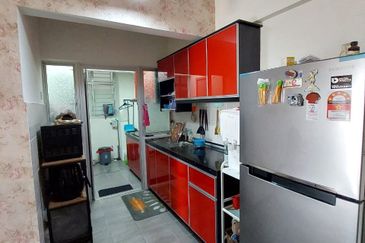 Pangsapuri Taming Mutiara