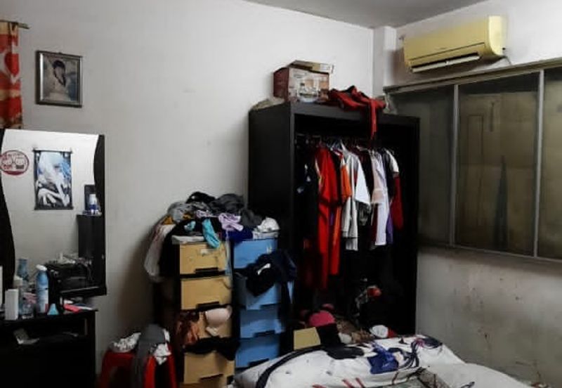 Corner Lot Flat Taman Sri Indah Balakong Cheras Jaya Seri Kembangan Low Cost Below Market Price