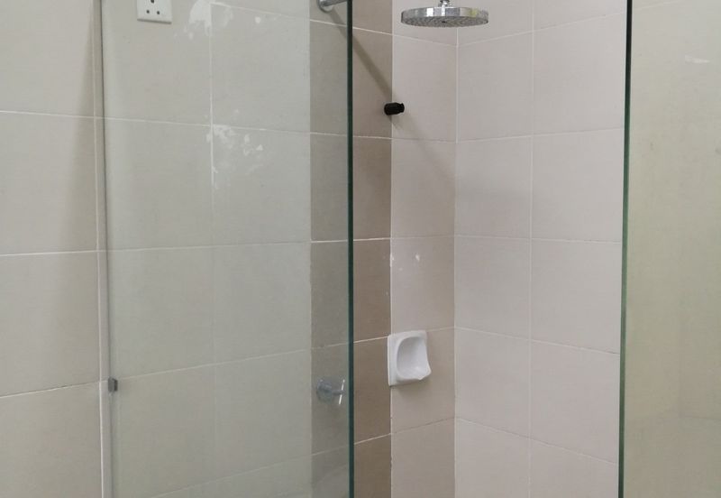 Avenue 2, Lake Valley