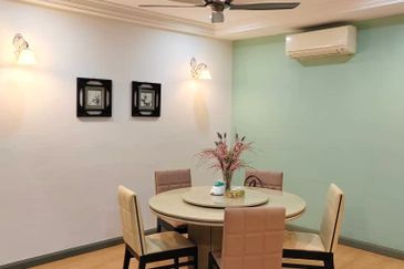 Evergreen Park Cypress