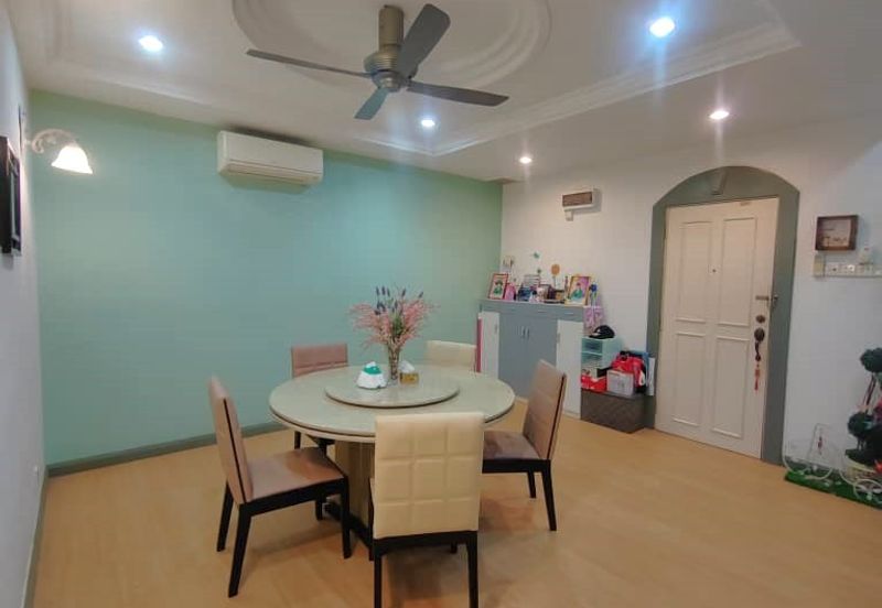 Evergreen Park Cypress