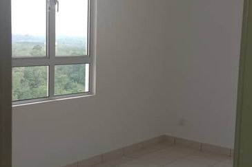 Safira Apartment, Seremban 2