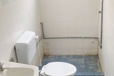 Pangsapuri Perdana, Seksyen 13