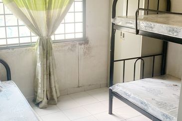 Pangsapuri Perdana, Seksyen 13