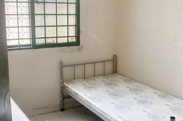 Pangsapuri Perdana, Seksyen 13