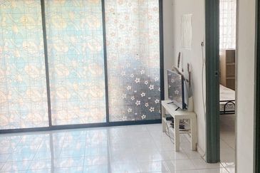 Pangsapuri Perdana, Seksyen 13