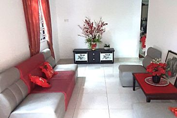 FREEHOLD single storey Corner Taman Desa Damai Cheng for Sale