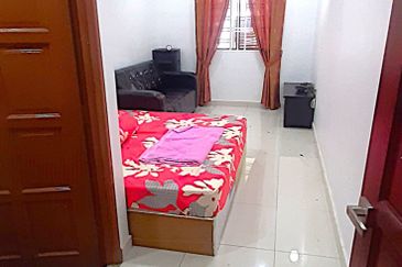 FREEHOLD single storey Corner Taman Desa Damai Cheng for Sale