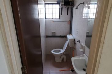 Plaza Sinar Apartment