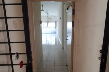 Plaza Sinar Apartment