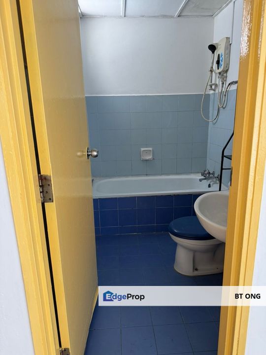 Jln Sungai Besi, Pudu / Freehold / Available carpark , Kuala Lumpur, Pudu