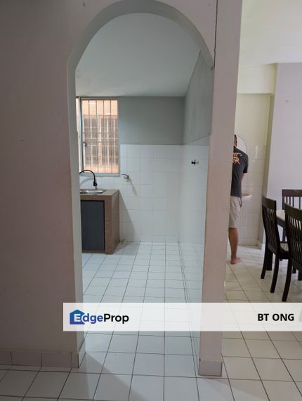 Desa Aman Puri, Kepong, Freehold, 840sq, Good location , Kuala Lumpur, Kepong