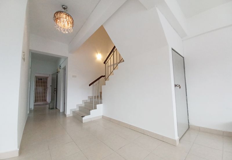 Sering Akasia Duplex: Hill Views, MRT Walk, Family-Centric Living in Cheras