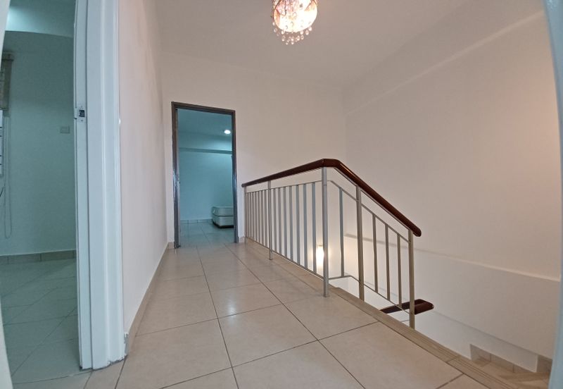 Sering Akasia Duplex: Hill Views, MRT Walk, Family-Centric Living in Cheras