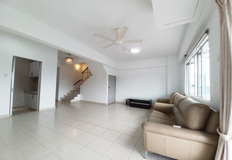 Sering Akasia Duplex: Hill Views, MRT Walk, Family-Centric Living in Cheras