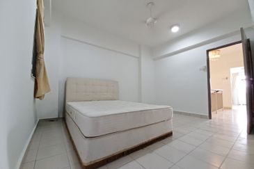 Sering Akasia Duplex: Hill Views, MRT Walk, Family-Centric Living in Cheras