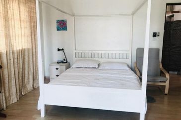 Kepong FRIM Kg Melayu 3.5 Storey Bungalow For Sale RM3,800,000 (Near Metropolitan Park)