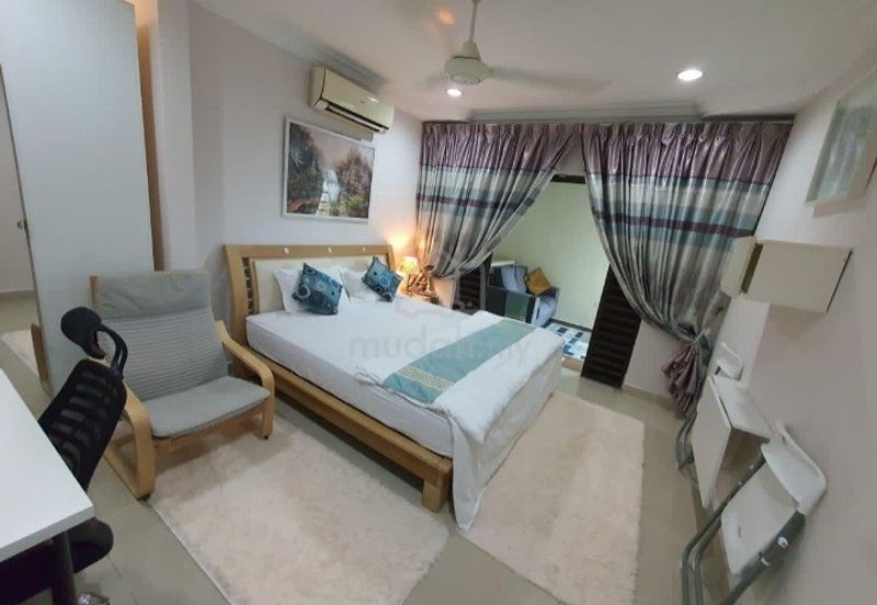 Kepong FRIM Kg Melayu 3.5 Storey Bungalow For Sale RM3,800,000 (Near Metropolitan Park)