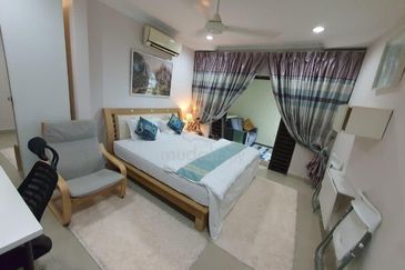 Kepong FRIM Kg Melayu 3.5 Storey Bungalow For Sale RM3,800,000 (Near Metropolitan Park)