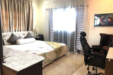 Kepong FRIM Kg Melayu 3.5 Storey Bungalow For Sale RM3,800,000 (Near Metropolitan Park)