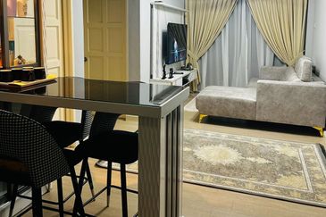 Saujana Ria Apartment For Sale @ Kepong / Level 1 / 3R1B