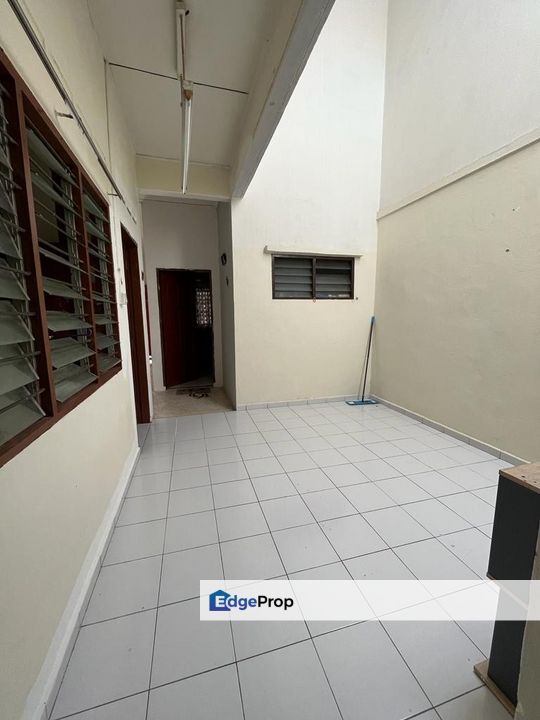 Rumah Teres 1 Tingkat Fully Extended Taman Merdeka for Sale, Melaka, Batu Berendam