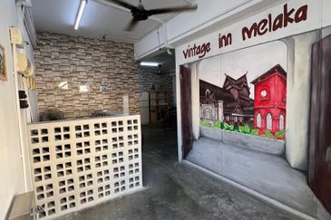 Melaka City Tourist Inn Business for Sale cum Rental