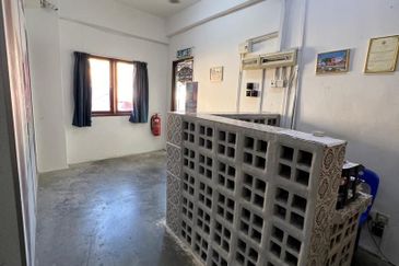 Melaka City Tourist Inn Business for Sale cum Rental