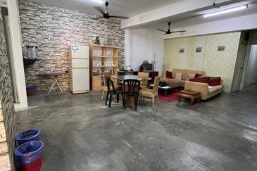 Melaka City Tourist Inn Business for Sale cum Rental