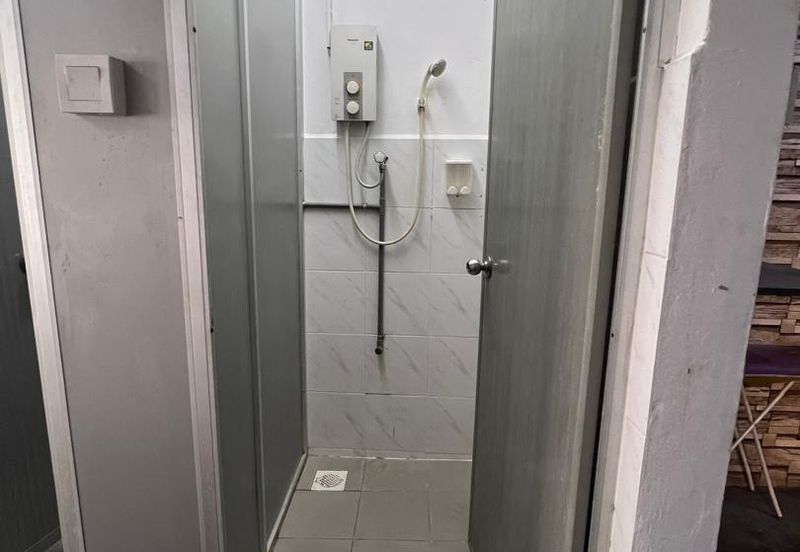 Melaka City Tourist Inn Business for Sale cum Rental