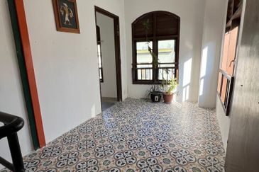 Melaka City Tourist Inn Business for Sale cum Rental