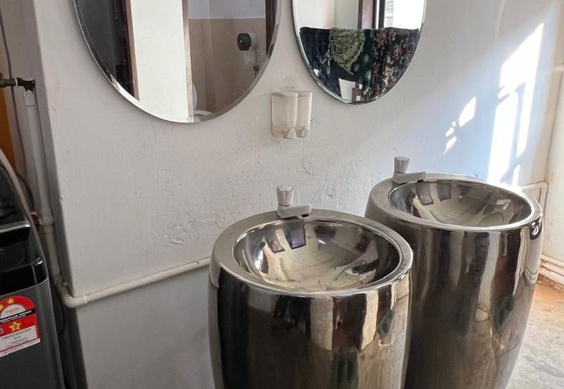 Melaka City Tourist Inn Business for Sale cum Rental