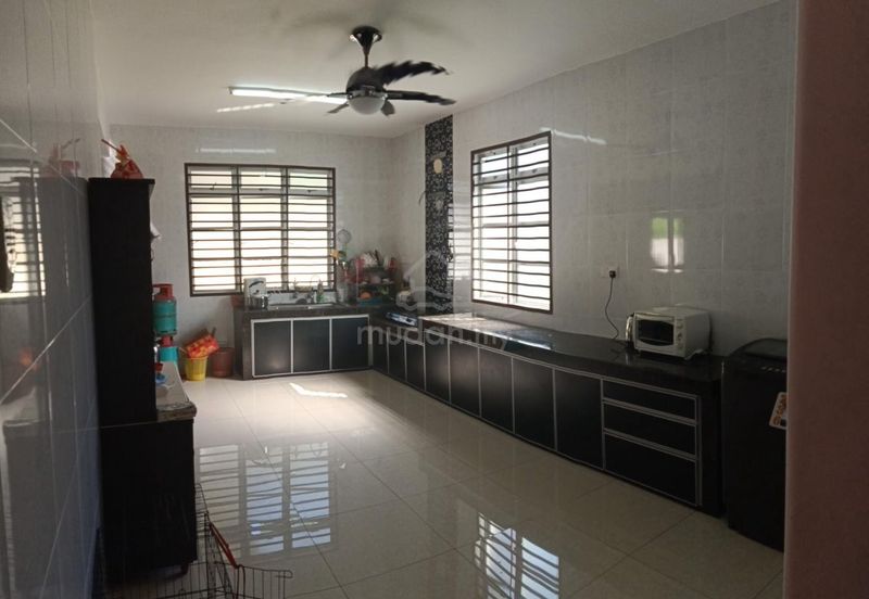 Sepang Taman Pantai Sepang Putra Bungalow Single Storey RM 530,000